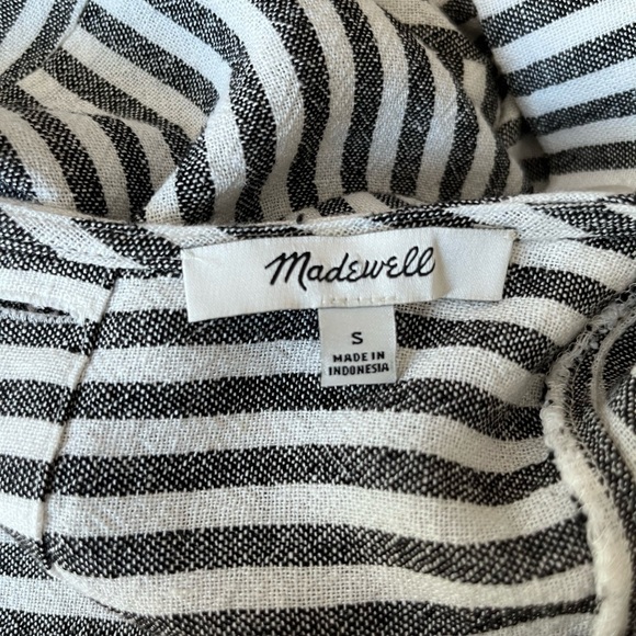 Madewell Linen Blend Stripe-Play Button-Back Tee Dress with pockets - Picture 8 of 10